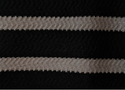 Variation picture for Negro/Gris